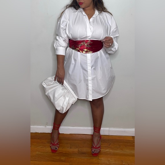 Red Squared Toe Lace-Up Heels - Picture 4 of 4